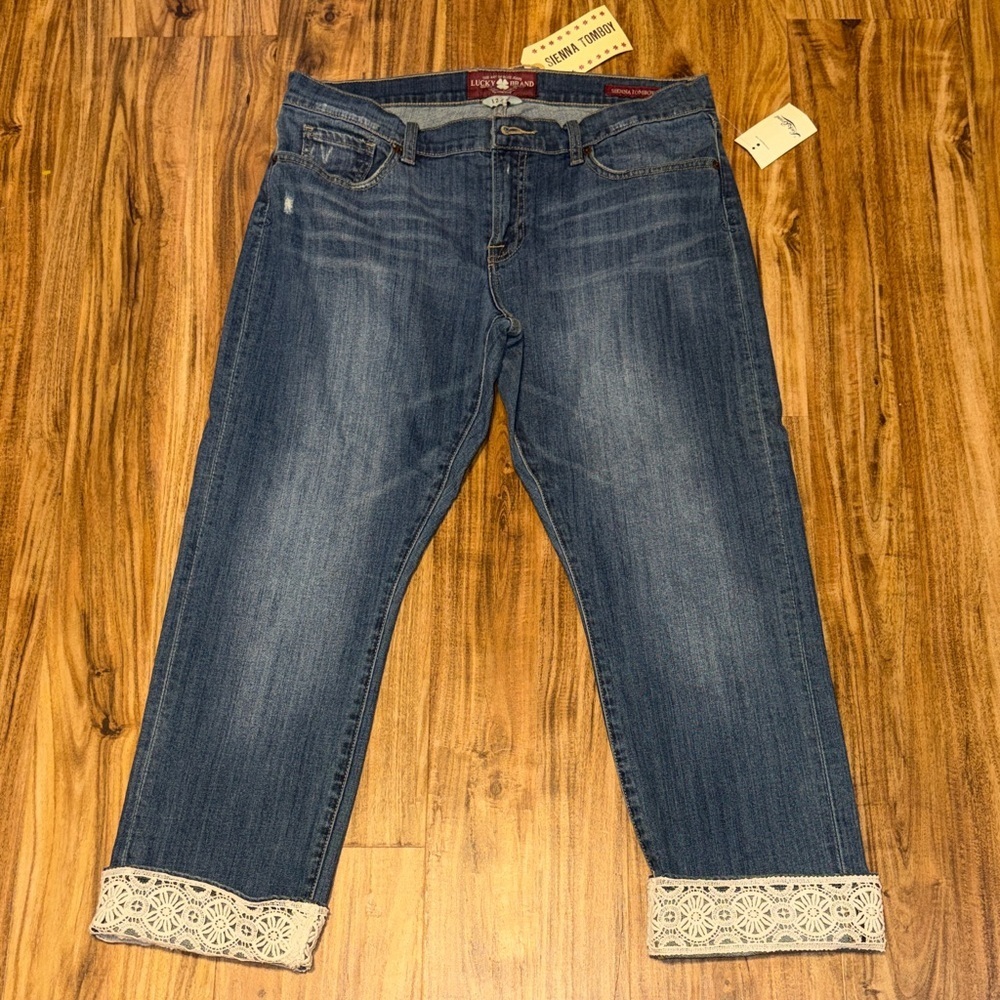 Lucky Brand women 12 31 Jeans blue tomboy crop ankle cream Lace macrame cuff nwt